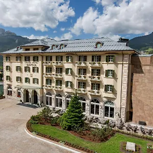 Hotel Grand Savoia Cortina D'ampezzo, A Radisson Collection Cortina dʼAmpezzo